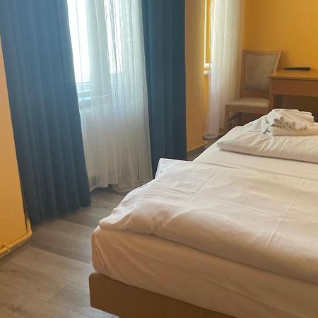 Hotel Spreewitz Am Kurfuerstendamm Berlin Bagian luar foto
