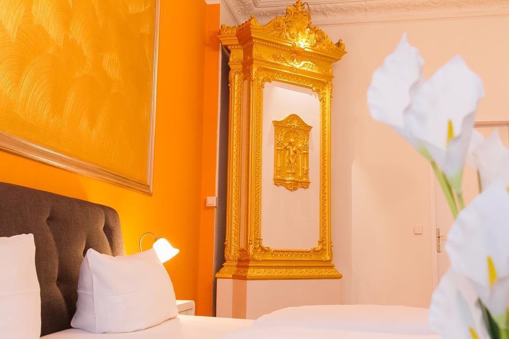 Hotel Spreewitz Am Kurfuerstendamm Berlin Bagian luar foto